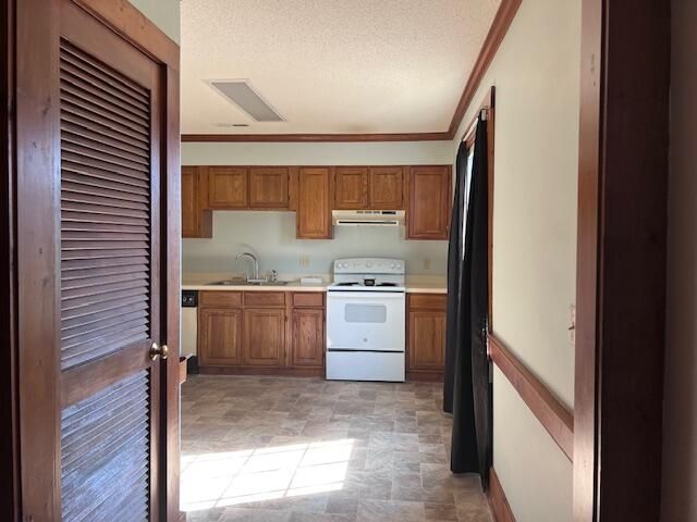 40 W Rigby Street, Manning, SC 29102