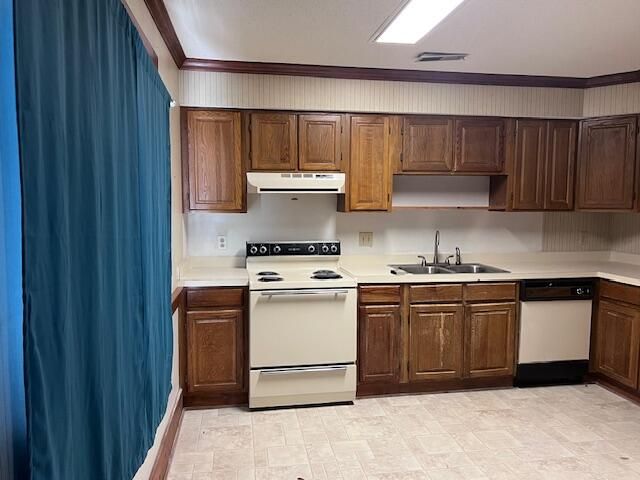 40 W Rigby Street, Manning, SC 29102