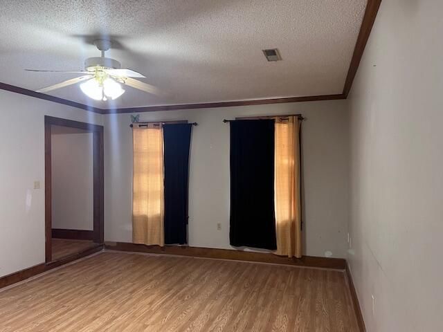 40 W Rigby Street, Manning, SC 29102