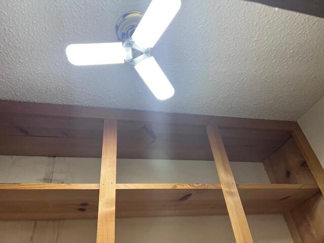 40 W Rigby Street, Manning, SC 29102