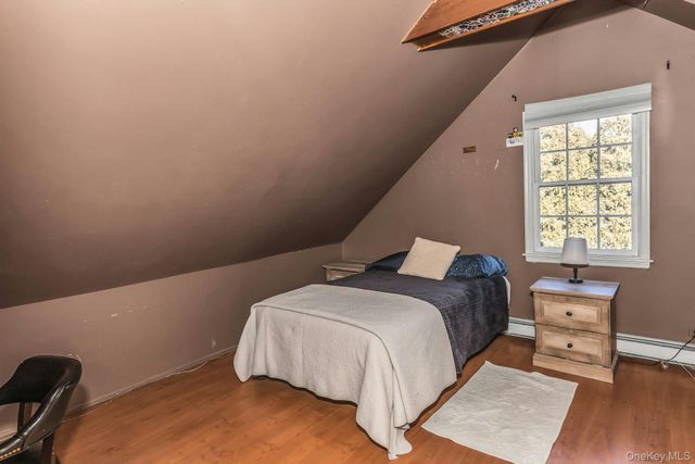 1 Towne Court, Melville, NY 11747