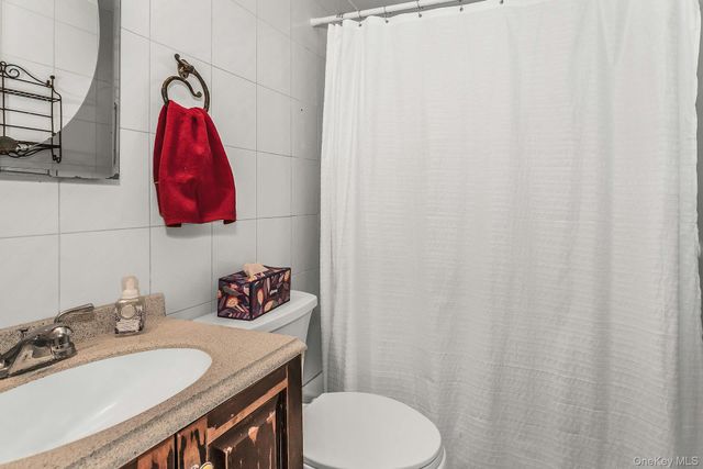 1 Towne Court, Melville, NY 11747