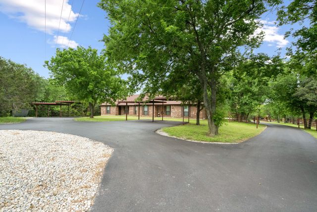 2411 Sweet Springs Road, Weatherford, TX 76088