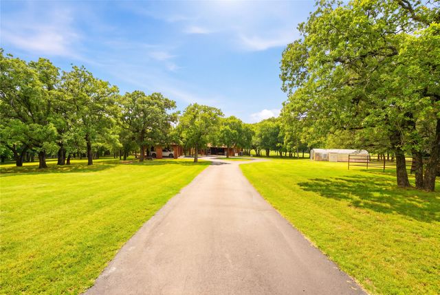 2411 Sweet Springs Road, Weatherford, TX 76088