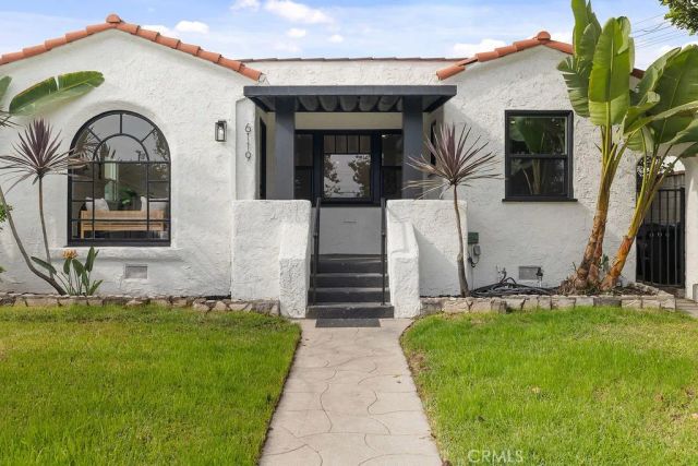 6119 Haas, Los Angeles, CA 90047