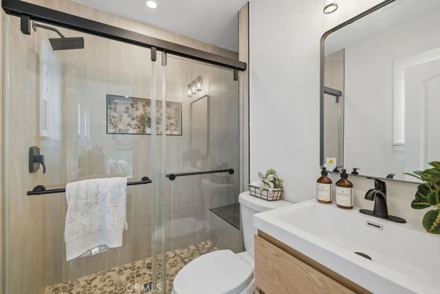 6119 Haas, Los Angeles, CA 90047