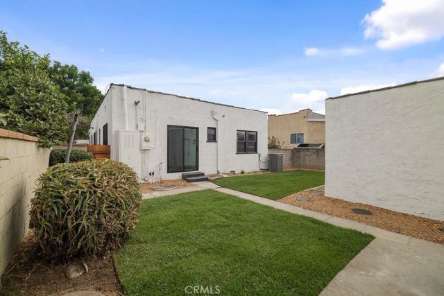 6119 Haas, Los Angeles, CA 90047
