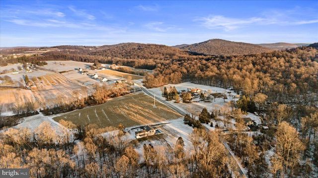 107 W RIDGE RD, Dillsburg, PA 17019