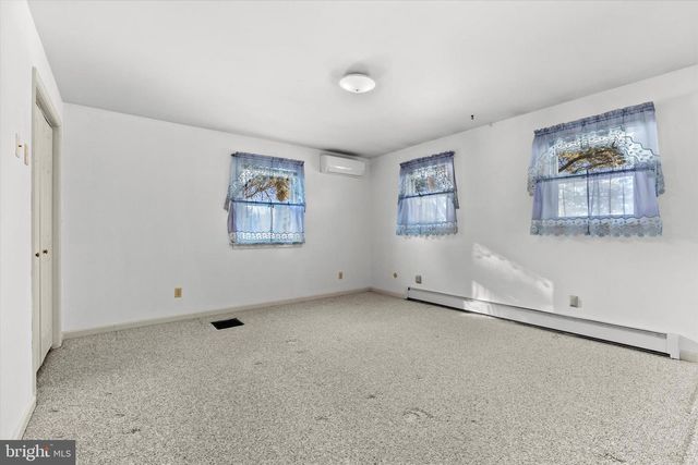 107 W RIDGE RD, Dillsburg, PA 17019