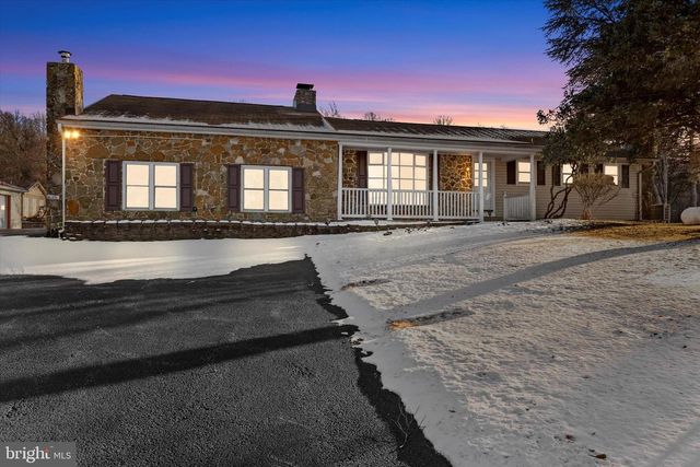 107 W RIDGE RD, Dillsburg, PA 17019