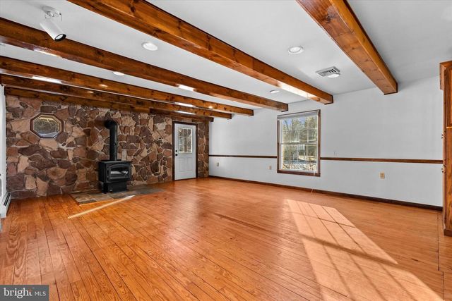 107 W RIDGE RD, Dillsburg, PA 17019