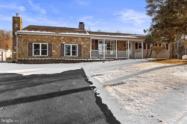 107 W RIDGE RD, Dillsburg, PA 17019