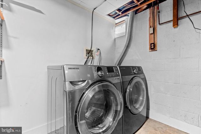 107 W RIDGE RD, Dillsburg, PA 17019