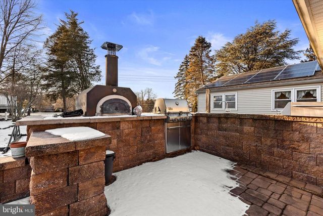 107 W RIDGE RD, Dillsburg, PA 17019