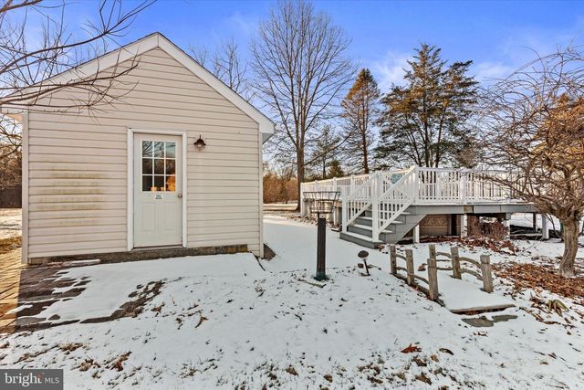 107 W RIDGE RD, Dillsburg, PA 17019