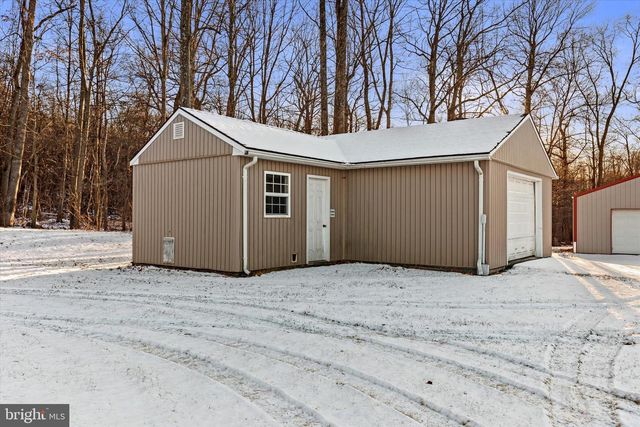 107 W RIDGE RD, Dillsburg, PA 17019