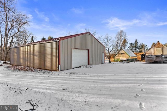 107 W RIDGE RD, Dillsburg, PA 17019