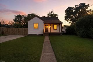 1037 Philpotts RD, Norfolk, VA 23513