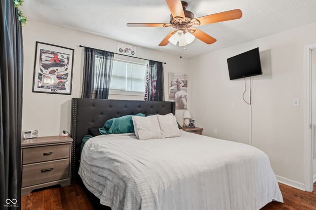 6845 Walton Street, Indianapolis, IN 46241