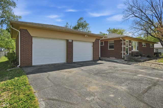 6845 Walton Street, Indianapolis, IN 46241
