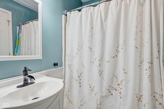 6845 Walton Street, Indianapolis, IN 46241