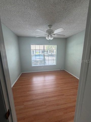 300 KENT PLACE, Safety Harbor, FL 34695
