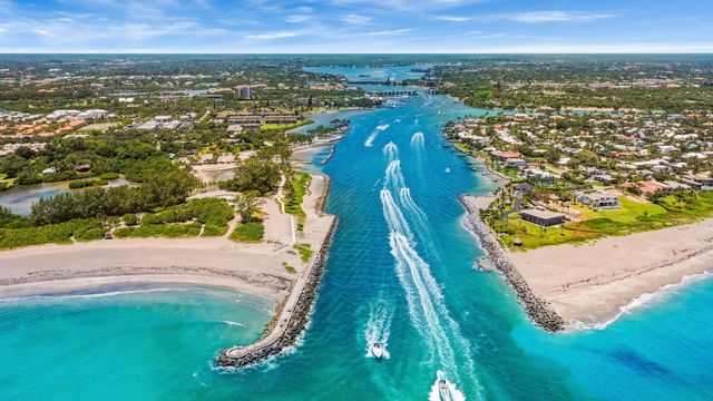 236 VILLAGE Boulevard 1106, Tequesta, FL 33469