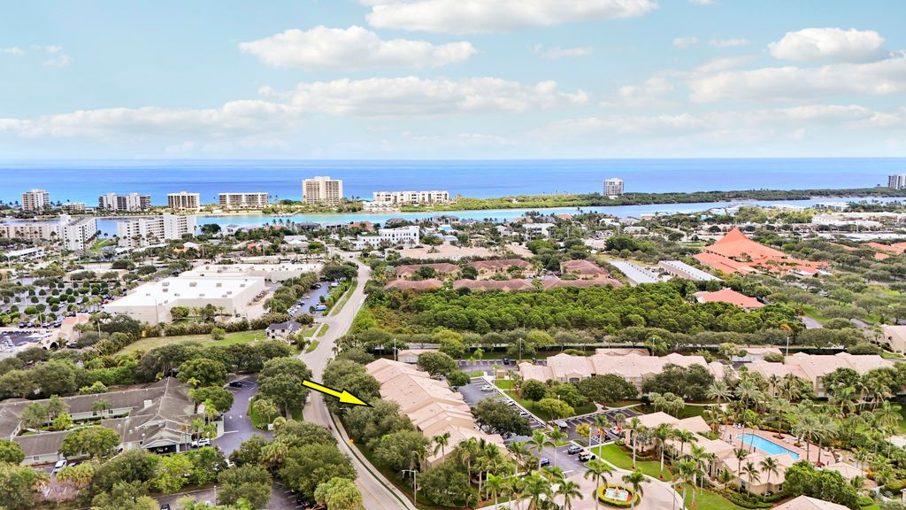 236 VILLAGE Boulevard 1106, Tequesta, FL 33469