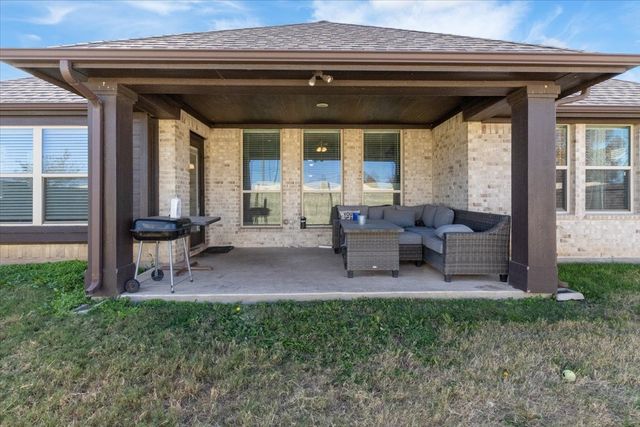 4209 Misty Ridge Street, Mesquite, TX 75181
