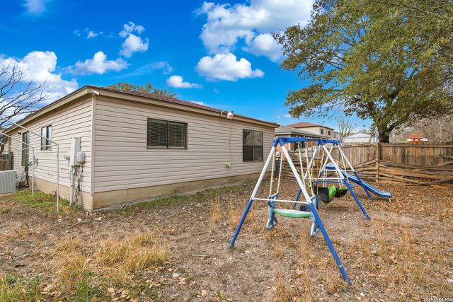 3518 cameron, San Antonio, TX 78244