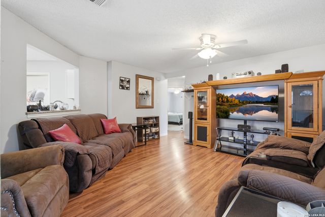 3518 cameron, San Antonio, TX 78244