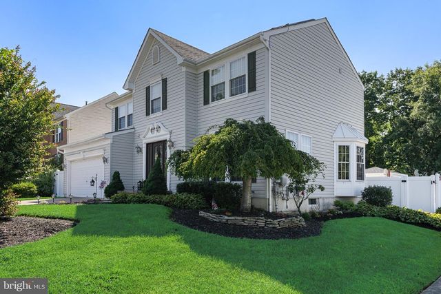 33 MORRIS DRIVE, Sicklerville, NJ 08081