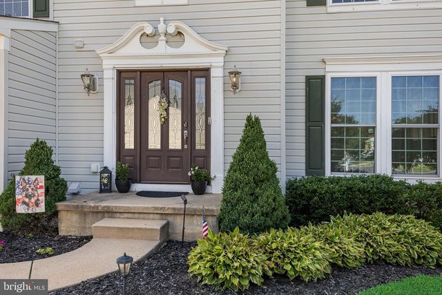 33 MORRIS DRIVE, Sicklerville, NJ 08081