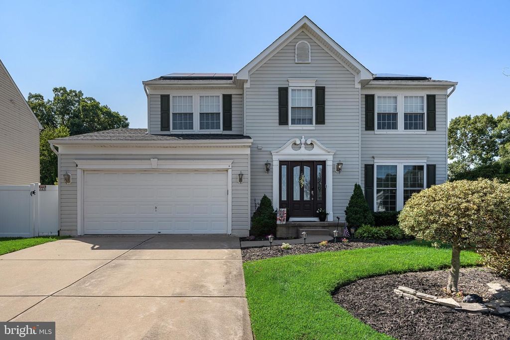 33 MORRIS DRIVE, Sicklerville, NJ 08081