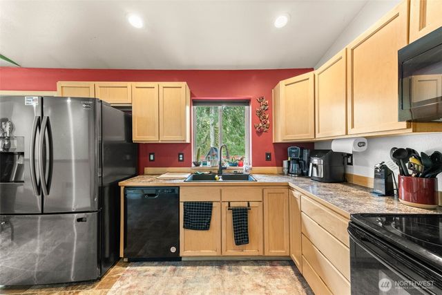 23406 33rd Place NE, Granite Falls, WA 98252
