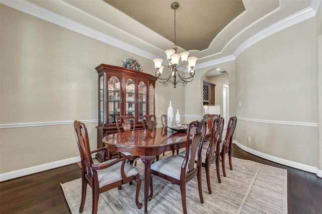 2204 Texoma Bend Lane, Friendswood, TX 77546