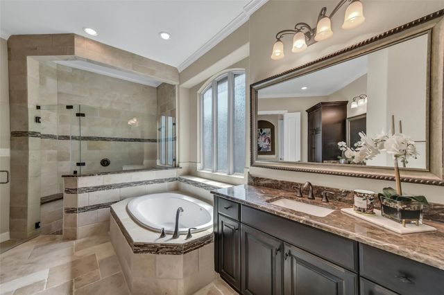 2204 Texoma Bend Lane, Friendswood, TX 77546