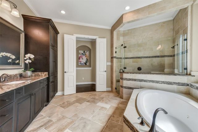 2204 Texoma Bend Lane, Friendswood, TX 77546