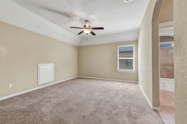 2204 Texoma Bend Lane, Friendswood, TX 77546