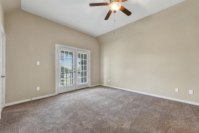 2204 Texoma Bend Lane, Friendswood, TX 77546