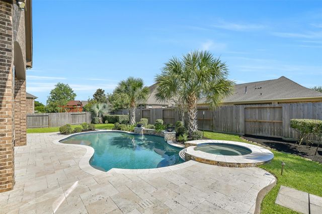 2204 Texoma Bend Lane, Friendswood, TX 77546