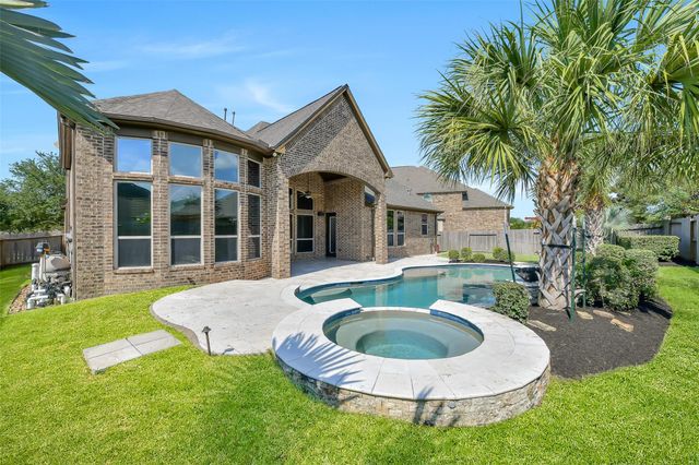 2204 Texoma Bend Lane, Friendswood, TX 77546