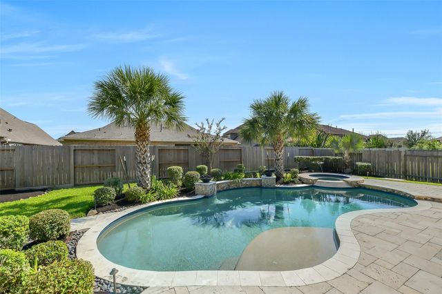 2204 Texoma Bend Lane, Friendswood, TX 77546