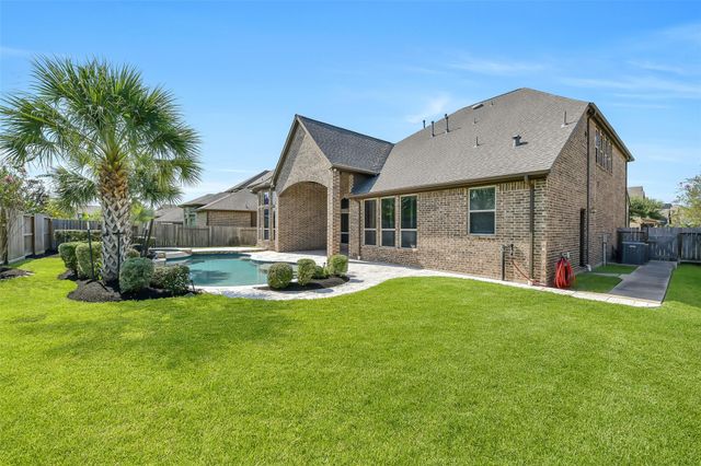 2204 Texoma Bend Lane, Friendswood, TX 77546