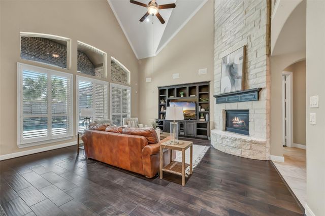 2204 Texoma Bend Lane, Friendswood, TX 77546
