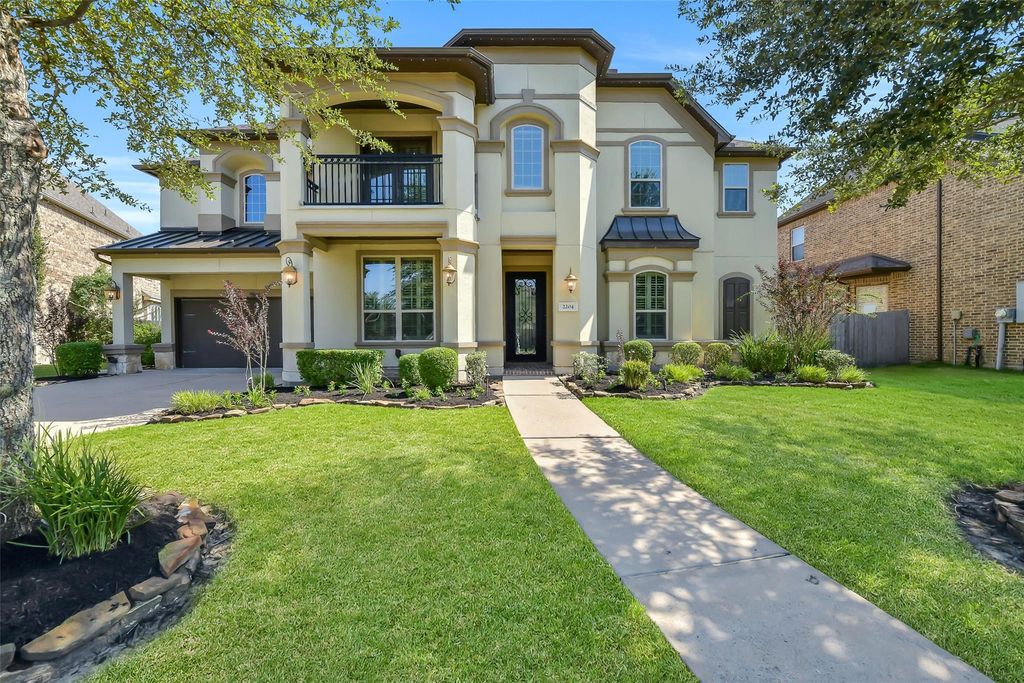 2204 Texoma Bend Lane, Friendswood, TX 77546