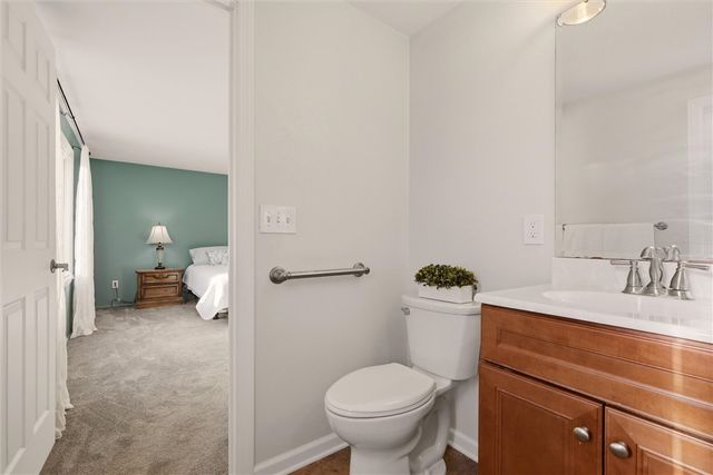 3217 Sundale Dr, Shaler, PA 15116