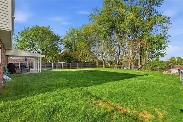 3217 Sundale Dr, Shaler, PA 15116
