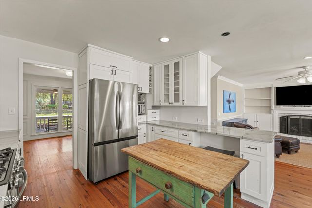 12 Riverfront Place, Beaufort, SC 29902