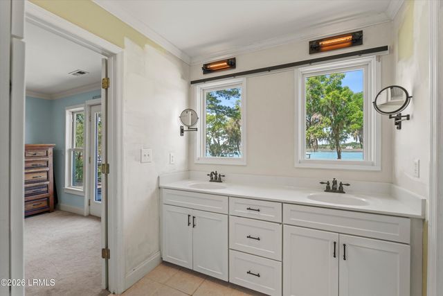 12 Riverfront Place, Beaufort, SC 29902